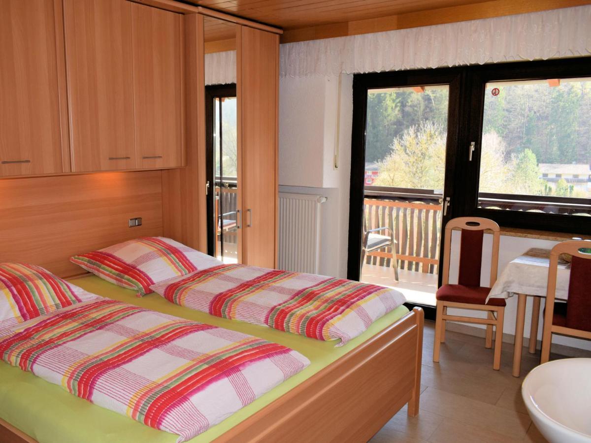 Gaestehaus Grau Egloffstein Екстериор снимка