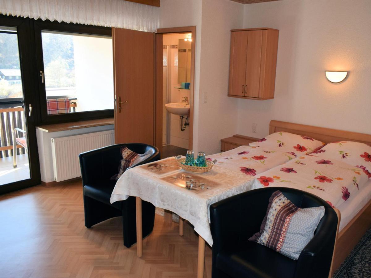 Gaestehaus Grau Egloffstein Екстериор снимка