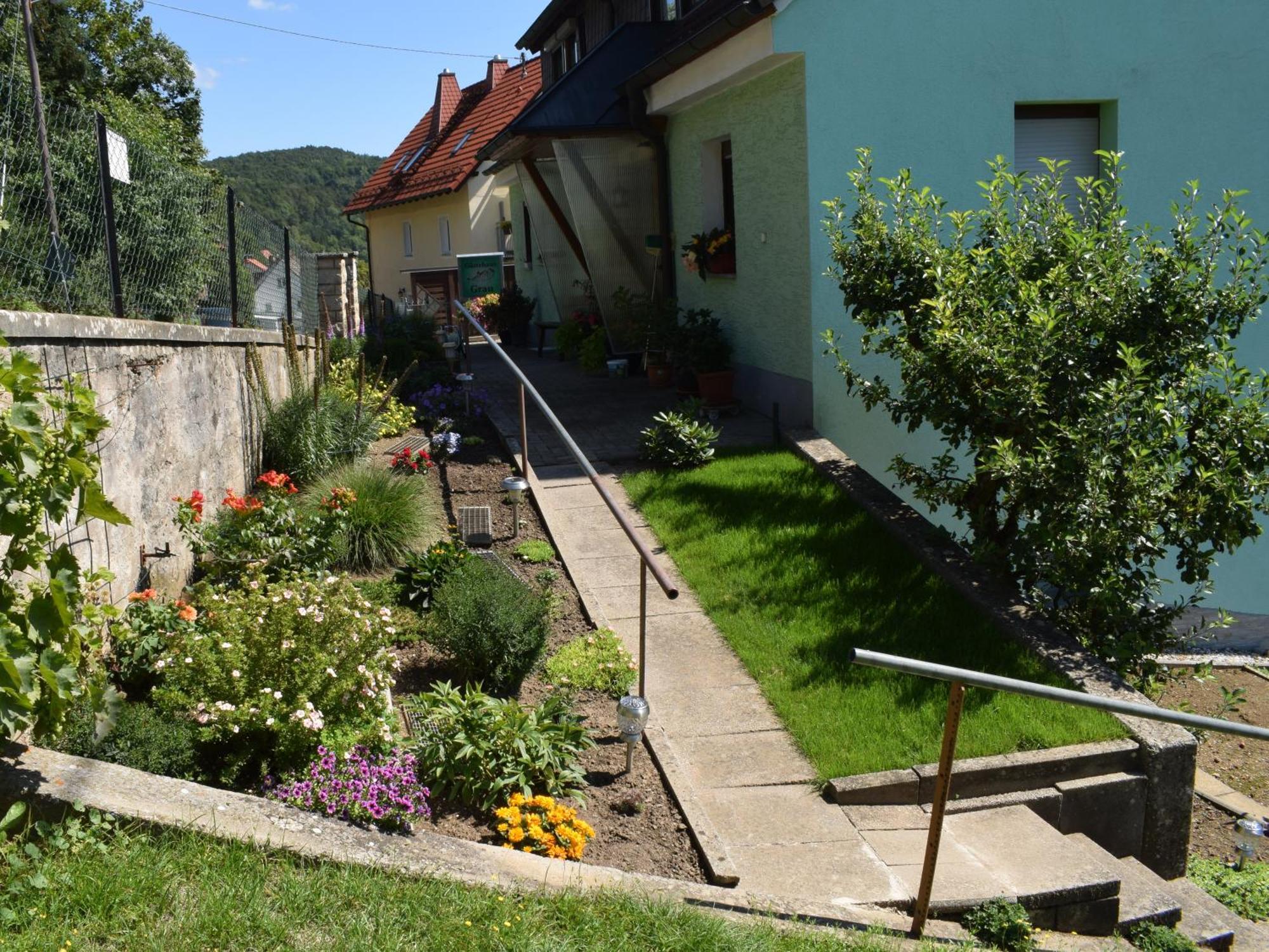Gaestehaus Grau Egloffstein Екстериор снимка